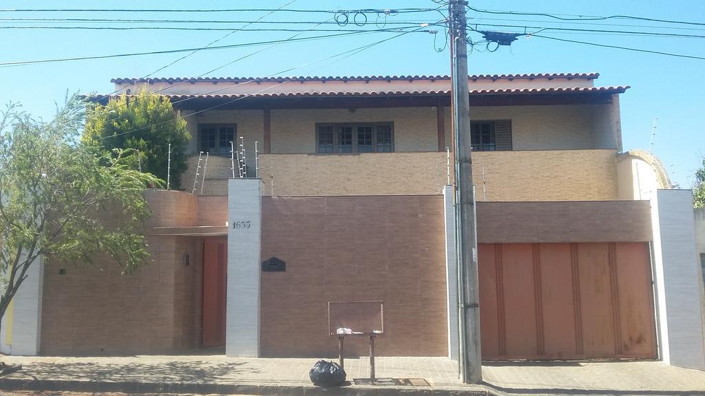Suites Economy Uberlândia Kültér fotó